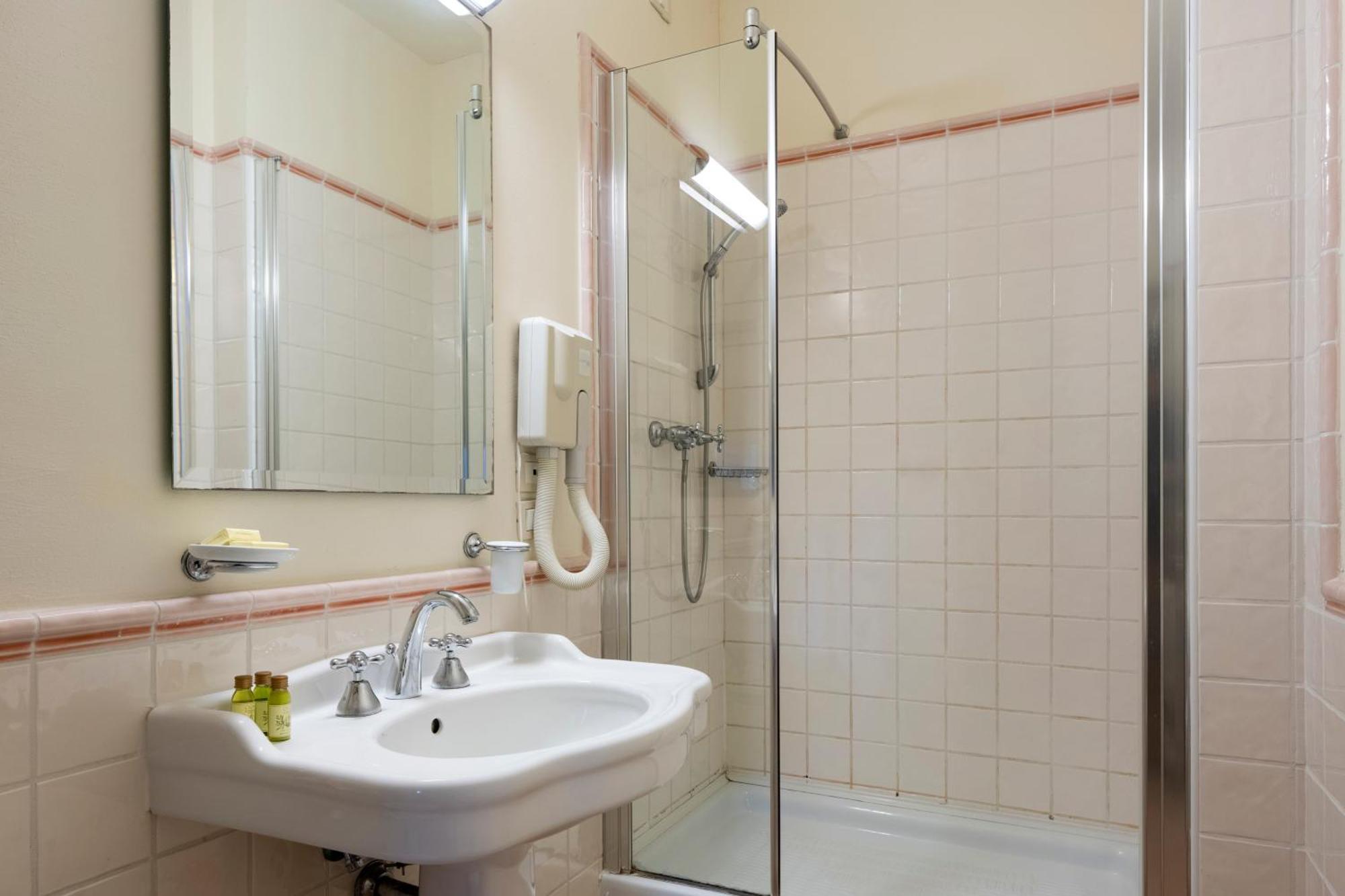 מלון Petrignano Relais Parco Dei Cavalieri Assisi מראה חיצוני תמונה