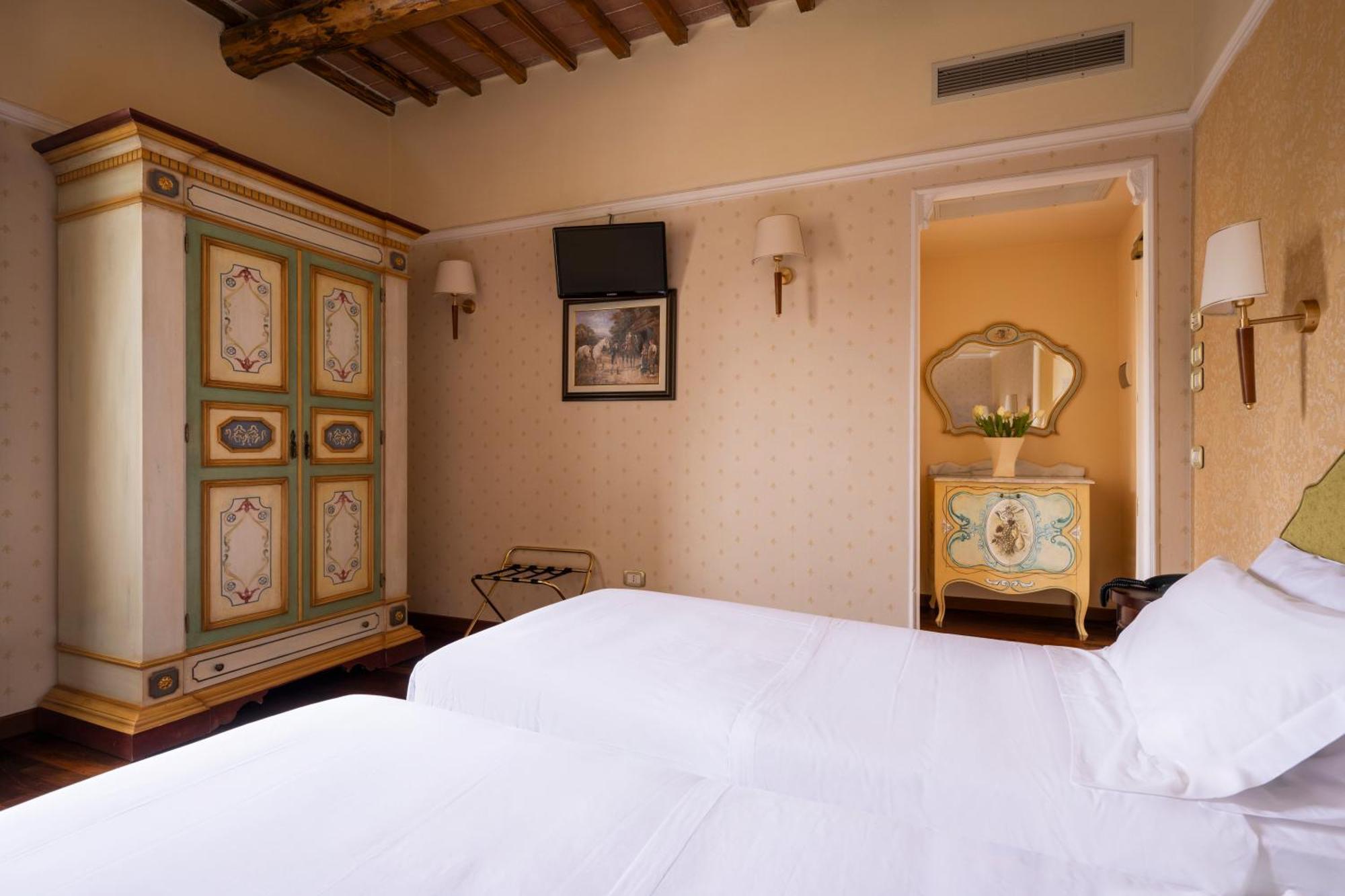 מלון Petrignano Relais Parco Dei Cavalieri Assisi מראה חיצוני תמונה